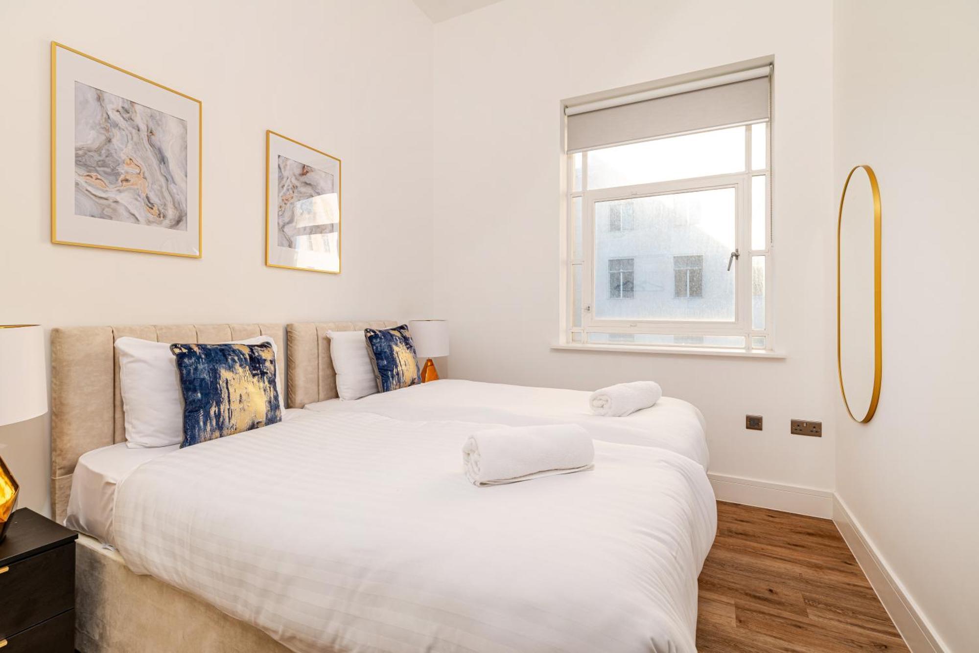 Epic Penthouse Collection Apartment Liverpool Room photo
